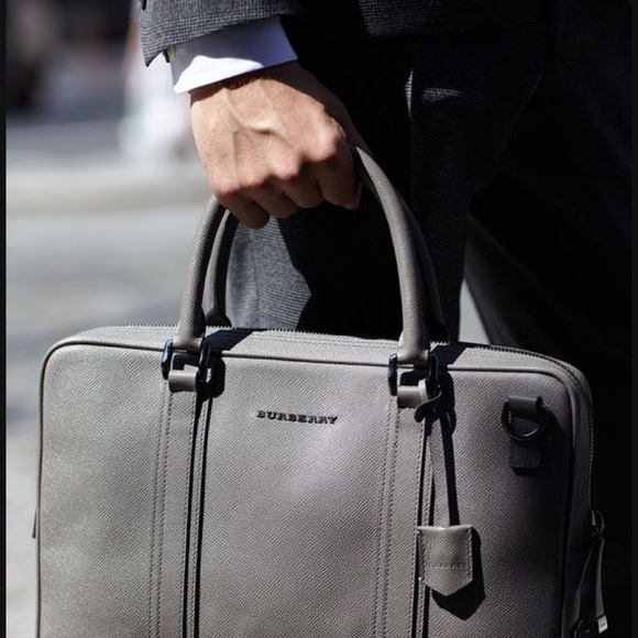 BURBERRY black leather LAPTOP BAG 11X14.5X2.5 in - Picture 3 of 14